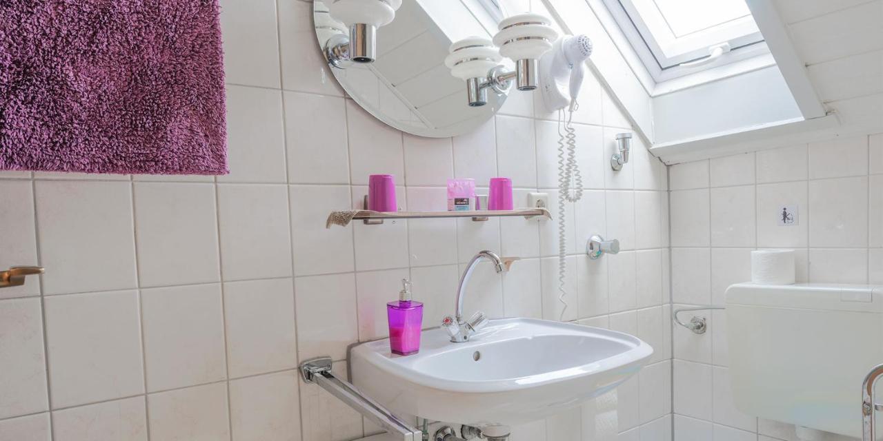 Apartment Zur Rosi Duisburg